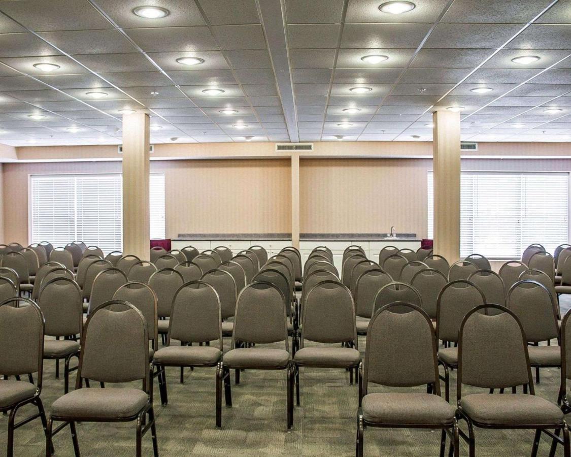 Quality Inn & Suites Bellville - Mansfield Dış mekan fotoğraf