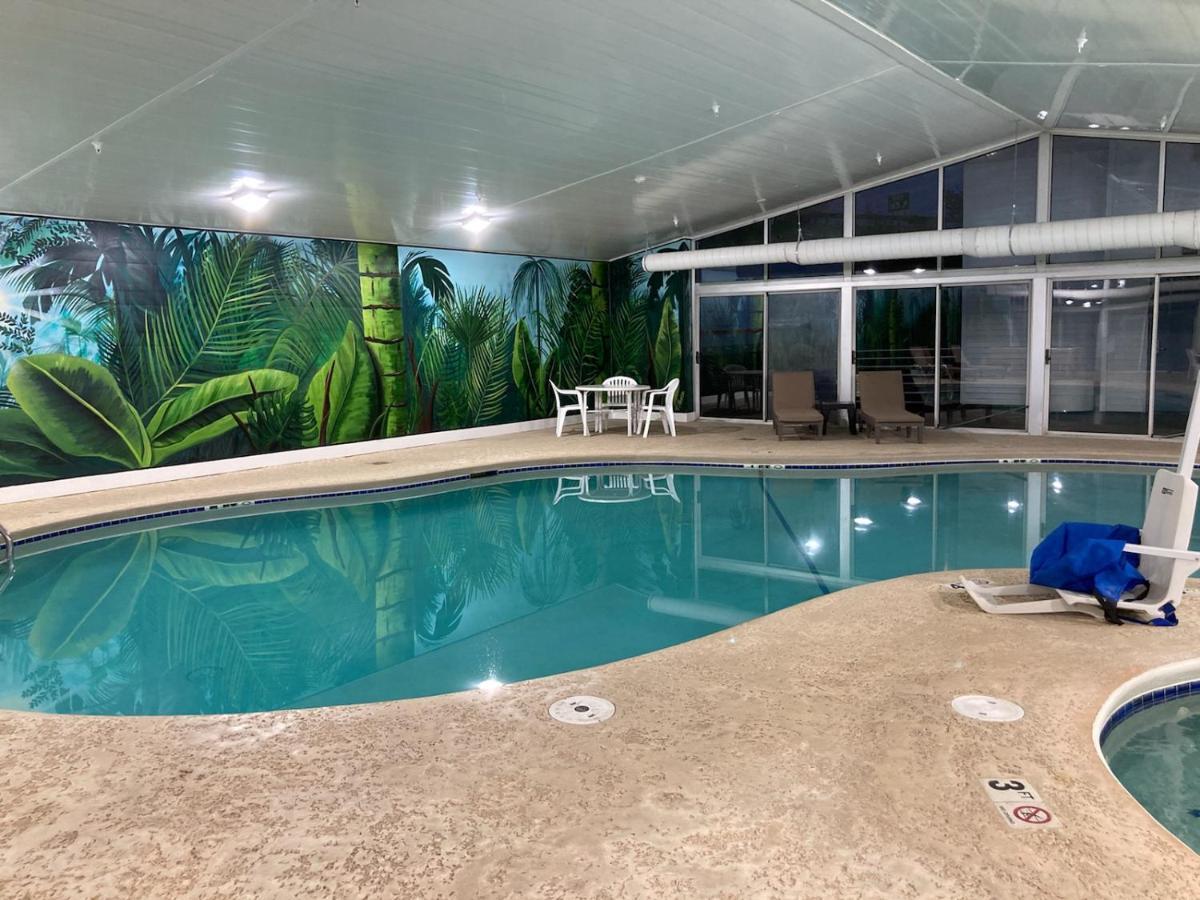 Quality Inn & Suites Bellville - Mansfield Dış mekan fotoğraf